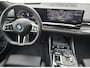 BMW 5-Serie 520i M sport / panoramadak / harman kardon / 21 inch