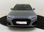 Audi A4 Avant 35 TFSI S edition Competition | Optiek zwart Plus | Carbon interieurafwerking  | Virtual cockpit Plus | Cruise control | Lane assist | Stoelverwarming | Parkeersensoren | Elektrische kofferklep |