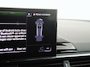 Audi A4 Avant 35 TFSI S edition Competition | Optiek zwart Plus | Carbon interieurafwerking  | Virtual cockpit Plus | Cruise control | Lane assist | Stoelverwarming | Parkeersensoren | Elektrische kofferklep |