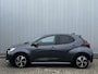 Toyota Yaris 1.5 Hybrid Dynamic Limited Parkeersensoren Stoel Stuurverwarming