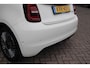 Fiat 500C Icon 42 kWh Cabrio Automaat Bomvolle auto, oa met Airco Navi Camera Stoelverwarming Carplay