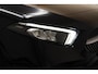 Mercedes-Benz A-klasse 180 AMG Line Aut. [ Schuifdak Led Half Leer Stoelverwarming ]