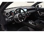 Mercedes-Benz A-klasse 180 AMG Line Aut. [ Schuifdak Led Half Leer Stoelverwarming ]