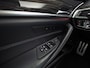 BMW 5-Serie 520i M Sport High Executive 184Pk Automaat (GROOT NAVI, M PAKKET, 360 CAMERA, MEMORY SEATS, HARMAN/KARDON, STUUR/STOELVERWARMING, LUXE LEDER, HEAD-UP DISPLAY, GETINT GLAS, NIEUWSTAAT)