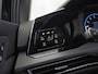 Volkswagen Golf 1.5 TSI Sport (PANORAMADAK, BLACK PACK, APPLE CARPLAY, GROOT NAVI, CAMERA, MEMORY SEAT, STOELVERWARMING, ALCANTARA, GETINT GLAS, TREKHAAK, NIEUWSTAAT)