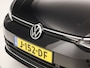 Volkswagen Golf 1.5 TSI Sport (PANORAMADAK, BLACK PACK, APPLE CARPLAY, GROOT NAVI, CAMERA, MEMORY SEAT, STOELVERWARMING, ALCANTARA, GETINT GLAS, TREKHAAK, NIEUWSTAAT)
