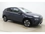 Hyundai Bayon 1.0 T-GDI 100pk Automaat Premium Sky | Navigatie | Elektrisch schuif/kanteldak | Achteruitrijcamera | Apple Carplay/Android Auto | Climate control | Cruise control | Keyless | Lichtmetalen velgen