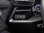 Audi A3 Sportback 30 TFSI S-Line Automaat (2X S-LINE, APPLE CARPLAY, STOELVERWARMING, PLAT S-LINE SPORTSTUUR, GETINT GLAS, SPORTSTOELEN, PARKEERSENSOREN, NIEUWSTAAT)
