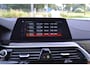 BMW 5-Serie 520i Luxury | Opendak | Head Up | Comfortstoelen | Adaptive Cruise | Stuur en stoelverw | Elektrische achterklep |