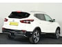 Nissan Qashqai 1.3 DIG-T N-Connecta / Pano / CarPlay / Cam / Aut / Trekhaak