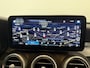 Mercedes-Benz GLC 300e 4MATIC Automaat PHEV AMG Line Navigatie Cruise Control Parkeersensoren Stoelverwarming Panorama dak Matrix LED-koplampen Virtual Cockpit Surround-systeem Burmester Inductielader