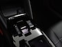 Citroën C4 X 1.2 Puretech Shine afnb Trekhaak, Apple Carplay/Android Auto, Cruise control adaptief, keyless entry/start, Parkeersensor voor/achter, Achteruitrijcamera Een luxe en stijlvolle sedan met een hoog comfortniveau en een ruim interieur. De krachtige en zuinige 1.2 PureTech-motor zorgt voor een soepele rijervaring, terwijl de rijke Shine-uitvoering