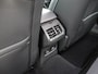 Citroën C4 X 1.2 Puretech Shine afnb Trekhaak, Apple Carplay/Android Auto, Cruise control adaptief, keyless entry/start, Parkeersensor voor/achter, Achteruitrijcamera Een luxe en stijlvolle sedan met een hoog comfortniveau en een ruim interieur. De krachtige en zuinige 1.2 PureTech-motor zorgt voor een soepele rijervaring, terwijl de rijke Shine-uitvoering