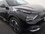 Citroën C4 X 1.2 Puretech Shine afnb Trekhaak, Apple Carplay/Android Auto, Cruise control adaptief, keyless entry/start, Parkeersensor voor/achter, Achteruitrijcamera Een luxe en stijlvolle sedan met een hoog comfortniveau en een ruim interieur. De krachtige en zuinige 1.2 PureTech-motor zorgt voor een soepele rijervaring, terwijl de rijke Shine-uitvoering