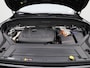 Volvo XC90 2.0 T8 Recharge AWD Ultimate Dark | 7-ZITTER | PANORAMADAK | CAMERA | HEAD-UP | MEMORY | LEDER | APPLE CARPLAY - ANDROID AUTO | STOELVERWARMING VOOR EN ACHTER | HARMAN KARDON | ELEKTRISCHE KOFFERKLEP |