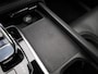 Volvo XC90 2.0 T8 Recharge AWD Ultimate Dark | 7-ZITTER | PANORAMADAK | CAMERA | HEAD-UP | MEMORY | LEDER | APPLE CARPLAY - ANDROID AUTO | STOELVERWARMING VOOR EN ACHTER | HARMAN KARDON | ELEKTRISCHE KOFFERKLEP |