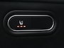 Mercedes-Benz A-klasse 250 Premium Plus | AMG Line | Pano.Dak | Stoelverwarming | LED