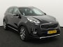 Kia Sportage 1.6 T-GDI GT-Line Bluetooth, Cruise control, Parkeersensor voor/achter, Rijstrooksensor, Winterpakket, Keyless entry Een ruime en luxe SUV met een sportieve uitstraling. Het interieur biedt veel comfort en ruimte, waardoor zowel korte als lange ritten prettig zijn. Dankzij de rijke GT-Line uitvoering is dez