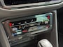 Volkswagen Tiguan 1.4 TSI eHybrid R-Line Business+ | HUD | Leer | Trekhaak