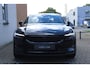 Polestar 2 Long Range Single Motor Prime 82 kWh 20" Lichtmetalen Velgen | Adaptieve Cruise Control | Pilot Assist | Harman/Kardon Audiosysteem | Panoramisch Dak | Elektrisch Verstelbare Voorstoelen | Keyless Entry | Digital Key | Extra Getint Glas | Stoelverwarming | Stuurwielverwarming