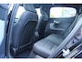 Polestar 2 Long Range Single Motor Prime 82 kWh 20" Lichtmetalen Velgen | Adaptieve Cruise Control | Pilot Assist | Harman/Kardon Audiosysteem | Panoramisch Dak | Elektrisch Verstelbare Voorstoelen | Keyless Entry | Digital Key | Extra Getint Glas | Stoelverwarming | Stuurwielverwarming