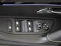 Peugeot 2008 1.2 Hybrid 145 GT | 360 Camera | Wireless Carplay | Navigatie | Climate Control | Keyless entry