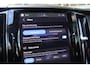 Volvo XC60 2.0 T6 Plug-in hybrid AWD Inscription | Pano | Elec.trekhaak | Camera | Navi | Pilot assist