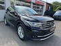 Volkswagen Tiguan 1.5TSI 150PK DSG Elegance Pano IQ-Light Virtual ACC Trekhaak Navi