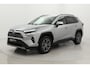 Toyota RAV4 2.5 Hybrid AWD Executive | Trekhaak | Leder | Stoel-/stuurverwarming | Dodehoek detectie | Verwarmbare voorruit | Apple Carplay / Android Auto | Adaptive Cruise | Parkeersensoren voor/achter | Camera | Full LED | Keyless | 18 inch