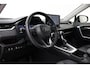 Toyota RAV4 2.5 Hybrid AWD Executive | Trekhaak | Leder | Stoel-/stuurverwarming | Dodehoek detectie | Verwarmbare voorruit | Apple Carplay / Android Auto | Adaptive Cruise | Parkeersensoren voor/achter | Camera | Full LED | Keyless | 18 inch