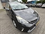 Toyota Prius+ Prius Wagon 1.8 DYNAMIC BUSINESS 7 PERS LED CAMERA KEYLESS JBL-AUDIO LN-VELGEN AFN-TREKHAAK PANODAK STOELVERW HUD BLUETOOTH