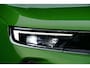 Opel Mokka-e EV 136PK 50KWH ULTIMATE AUTOMAAT / CAMERA / STOEL-STUURVERWARMING/ CARPLAY / KEYLESS / FULL-LED / ALCANTARA / 18"LMV / NAVI / CLIMA / PDC / BLUETOOTH / ADAPT. CRUISECONTROL / 2E EIGENAAR / SCHITTERENDE STAAT !!
