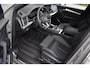 Audi Q5 50 TFSI e S-line | Luchtvering | Pano | Leer | Quantum Grijs