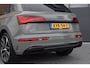 Audi Q5 50 TFSI e S-line | Luchtvering | Pano | Leer | Quantum Grijs