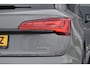 Audi Q5 50 TFSI e S-line | Luchtvering | Pano | Leer | Quantum Grijs