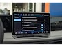 Volkswagen Tiguan 1.5 eHybrid Elegance | Cruise control adaptief | Panorama dak Elek. | 20'' | 360 Camera | Stoel/Stuurverwarming | Achterklep Elek. | Apple Carplay/Android Auto | Achteruitrijcamera | Apple Carplay/Android Auto|telefoonintegratie premium | Cruise control adaptief met Stop&Go en stuurhulp