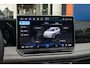 Volkswagen Tiguan 1.5 eHybrid Elegance | Cruise control adaptief | Panorama dak Elek. | 20'' | 360 Camera | Stoel/Stuurverwarming | Achterklep Elek. | Apple Carplay/Android Auto | Achteruitrijcamera | Apple Carplay/Android Auto|telefoonintegratie premium | Cruise control adaptief met Stop&Go en stuurhulp