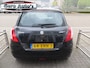 Suzuki Swift 1.2 Base 3 drs nw apk lmv ,elec ramen