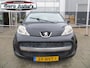 Peugeot 107 1.0-12V Millesim 200 5 drs ,airco ,cv ,elek p nl-auto !