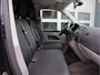 Volkswagen Transporter 2.0 TDI 141pk Automaat - L2 Lang - Trekhaak - Cruise - PDC