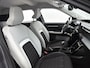 Citroën C3 1.2 100pk Max | AppleCarplay/AndroidAuto | LED | Camera | Climate Control | Cruise Control | Privacy Glass | Navigatie | Isofix | Two-Tone | Parkeersensoren | DAB Radio |