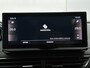 Peugeot 3008 1.2 130pk GT Automaat | Schuif-/Kanteldak | Navigatie | Apple CarPlay/Android Auto | Adaptieve Cruise Control | Camera | Climate Control | Night Vision | Dodehoekdetectie | Keyless Entry/Start | Isofix | Privacy Glass | Parkeersensoren | Two-Tone |