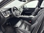 Volvo XC60 T8 Inscription | 20" | Trekhaak | Panoramadak | Head-Up | Elektr. verst. Stoelen | Harman Kardon | Adaptieve Cruise | BLIS | Full LED
