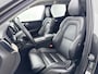 Volvo XC60 T8 Inscription | 20" | Trekhaak | Panoramadak | Head-Up | Elektr. verst. Stoelen | Harman Kardon | Adaptieve Cruise | BLIS | Full LED
