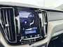 Volvo XC60 T8 Inscription | 20" | Trekhaak | Panoramadak | Head-Up | Elektr. verst. Stoelen | Harman Kardon | Adaptieve Cruise | BLIS | Full LED