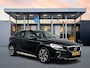 Volvo V40 Cross Country T3 Polar+ Luxury | 1E EIGENAAR | 18" Allseason | Exterior Styling Pack | Leder | Panoramadak | Parkeercamera | Keyless | Parkeerverwarming | Stoelverwarming | PDC V+A