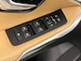 Volvo V40 Cross Country T3 Polar+ Luxury | 1E EIGENAAR | 18" Allseason | Exterior Styling Pack | Leder | Panoramadak | Parkeercamera | Keyless | Parkeerverwarming | Stoelverwarming | PDC V+A