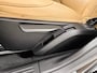 Volvo V40 Cross Country T3 Polar+ Luxury | 1E EIGENAAR | 18" Allseason | Exterior Styling Pack | Leder | Panoramadak | Parkeercamera | Keyless | Parkeerverwarming | Stoelverwarming | PDC V+A