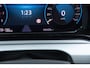 Volkswagen Golf Variant 1.0 TSI Life | Parkeersensoren | Climate Control | LED Koplampen | Cruise Control Adaptief | Navigatie Discover Media | Apple Carplay | Android Auto | Digital Cockpit Pro | Lichtmetalen Velgen