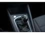 Volkswagen Golf Variant 1.0 TSI Life | Parkeersensoren | Climate Control | LED Koplampen | Cruise Control Adaptief | Navigatie Discover Media | Apple Carplay | Android Auto | Digital Cockpit Pro | Lichtmetalen Velgen